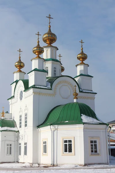 Kirche der Himmelfahrt der seligen Jungfrau Maria, Kungur-Stadt — Stockfoto