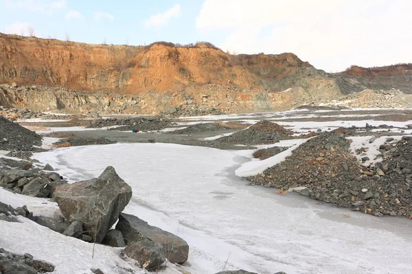 Quarry for open pit mining, Novosibirsk Region, Russia — Stock Photo, Image