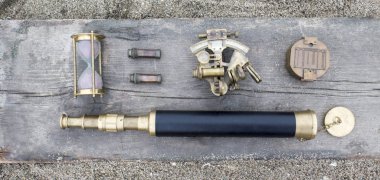 Vintage ahşap arka plan üzerinde navigasyon için ayarla