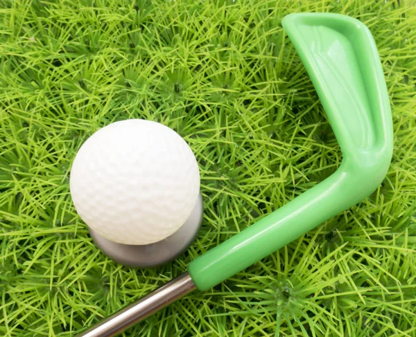 Interessante fundo sobre aprender o jogo de golfe com clube — Fotografia de Stock