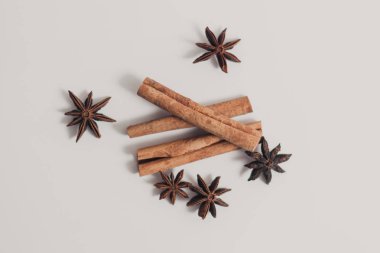 Çay tarçınlı yıldız verum