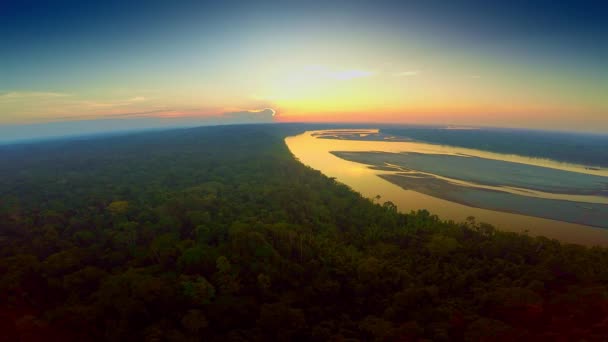 Aerial Shot - Selva Amazónica - Puesta del sol — Vídeo de stock