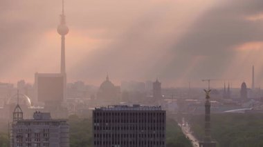 Berlin Sunrise adlı manzarası