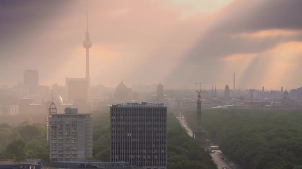 Skyline Van Berlijn Bij Zonsopgang — Stockvideo