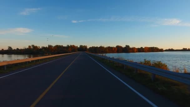 Condução Carro Ponto Vista Perspectiva Uma Estrada Pôr Sol Thousand — Vídeo de Stock