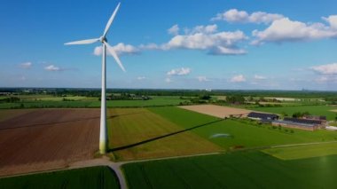 Rüzgar türbinleri sağlıklı bir ortamda, alt Ren, Almanya yeşil enerji üreten bir kırsal bölgede havadan görünümü