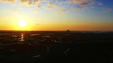  Le Mont-Saint-Michel şafak vakti, Fransa