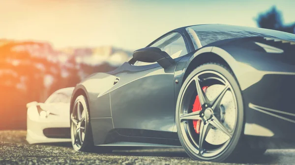 Superauto am Morgen in den Bergen geparkt. — Stockfoto