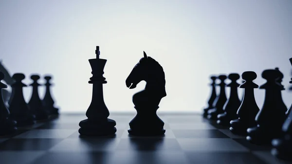 Confrontation between the horse and the fattening of chess. — Stock Photo, Image