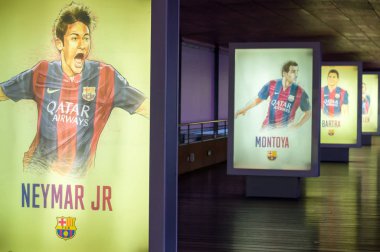 Müzede Fc Barcelona Neymar Junior poster çizilmiş.