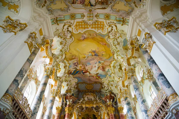 Pilgrimsfärd kyrkan av Wies. Interiör vy. Bayern, Tyskland. — Stockfoto