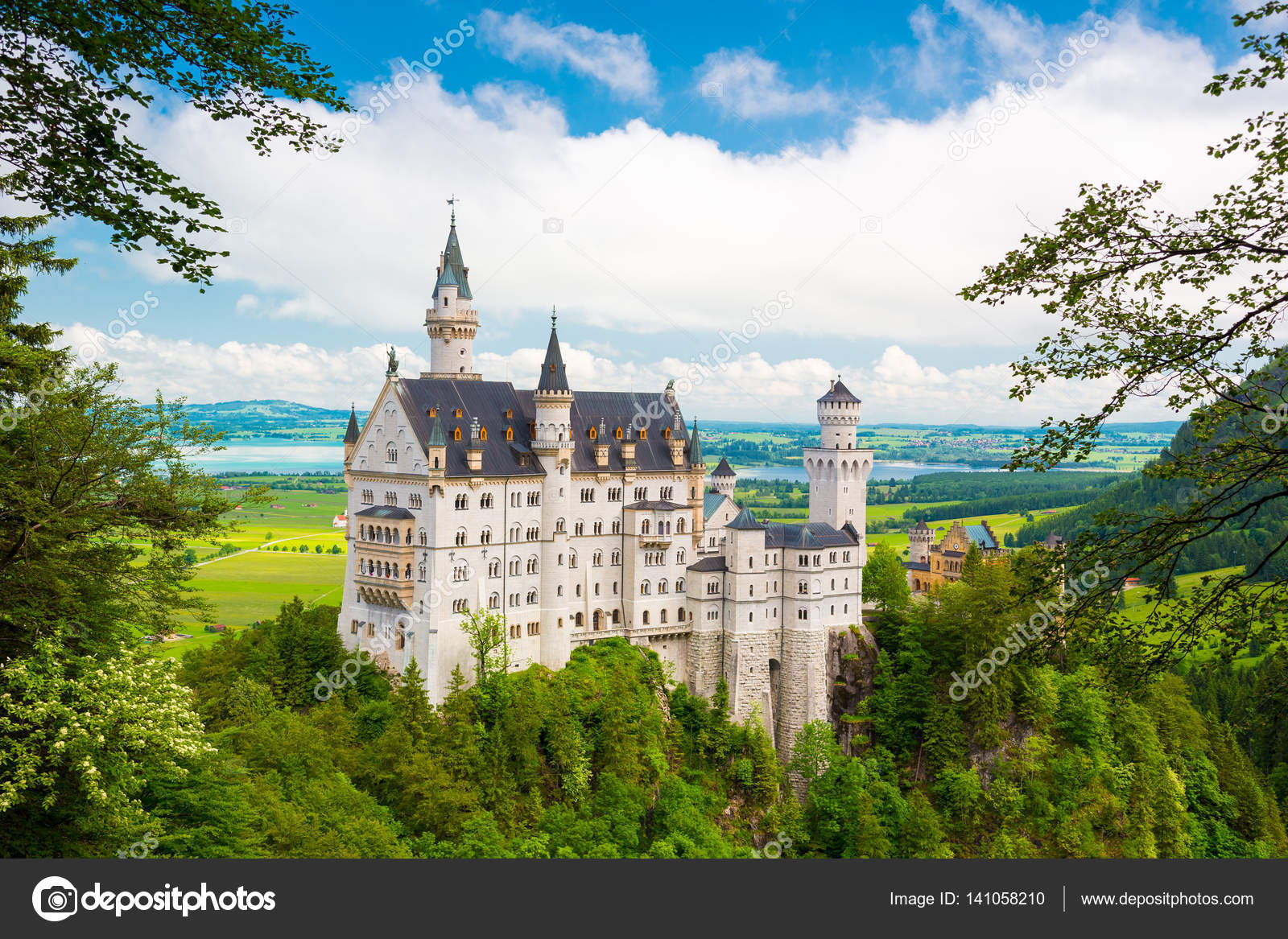 Download Beautiful View Of World Famous Neuschwanstein Castle Fussen For Android Wallpaper Beautiful View Of World Famous Neuschwanstein Castle Fussen Desktop Wallpaper Free