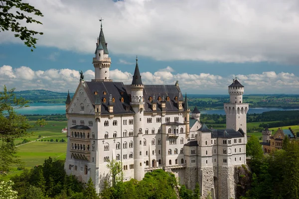 Castillo Neuschwanstein en bavaria, Alemania — Foto de Stock