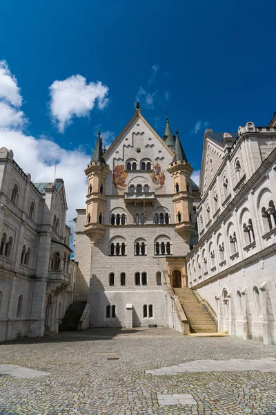 Schloss Neuschwanstein. Blick vom Standort der unrealisierten Kapelle — Stockfoto