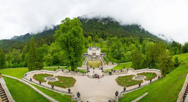 Panorama z Linderhof Palace - Schloss v Německu Royalty Free Stock Obrázky
