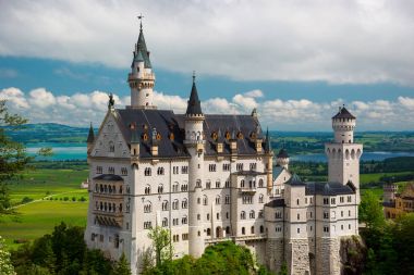 Ünlü Neuschwanstein Şatosu, Fussen, Bavyera, Almanya görünümünü