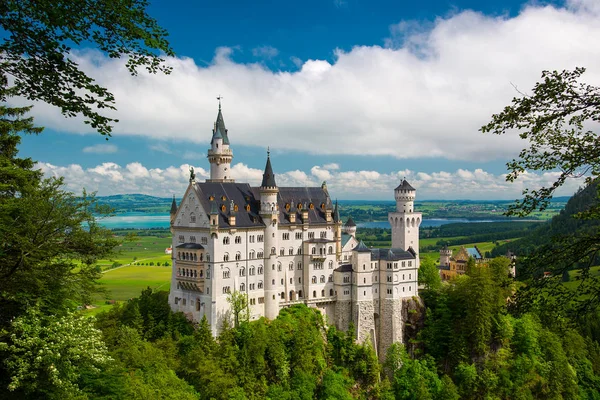 Neuschwanstein slott, Fussen, sydvästra Bayern, Tyskland. — Stockfoto