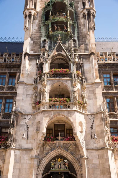 Detalj av tornet av New Town Hall, München, Bayern, Tyskland. — Stockfoto