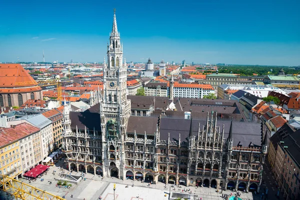 Panoramic view of the Marienplatz town hall in Munich, Germany — Stock Photo, Image