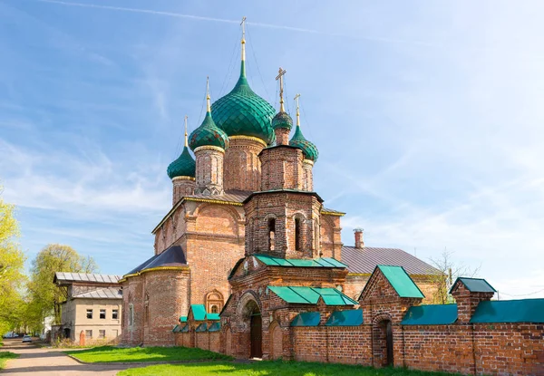 Chiesa di San Giovanni Crisostomo a Jaroslavl. Anello d'oro della Russia — Foto Stock