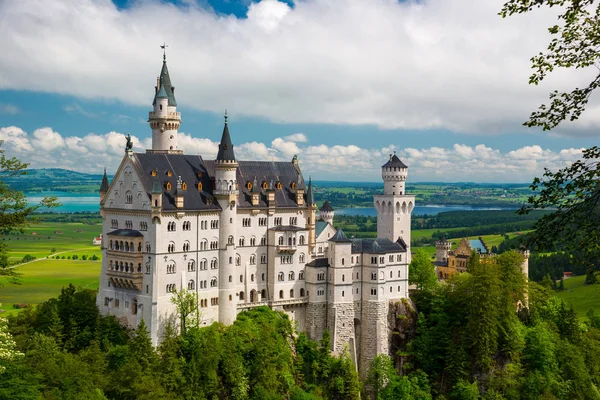 Slot Neuschwanstein Top Van Berg Sprookjeskasteel Het Zuidwesten Van Beieren — Stockfoto