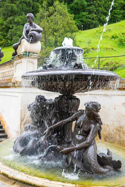 Ettal Alemania Junio 2016 Fuente Jardín Del Palacio Linderhof Castillo — Foto de Stock