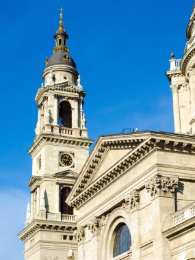 Aziz Stephen Bazilikası Budapeşte, Macaristan 'da bulunan bir Roma Katolik bazilikasıdır..