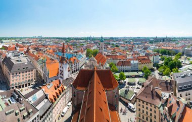 Münih Panorama eski Belediye Binası ile. Bavyera, Almanya