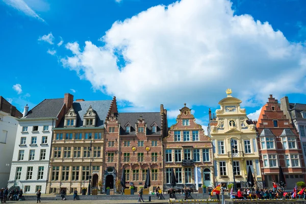 Fila de edificios históricos en Gante, Bélgica — Foto de Stock