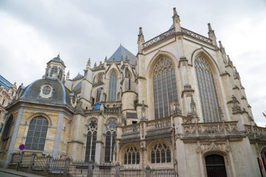 Brussels, Belçika - 22 Nisan 2017: Cathedral St. Michael and Gudula St. Brüksel, Belçika, Panorama