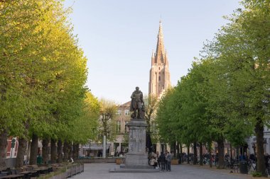 Bruges, Belçika - 15 Nisan 2017: Sokak görünümü tarihi merkezi, Bruges, Belçika