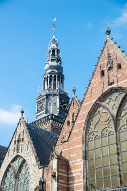 Oude Kerk - eski Kilisesi Hollanda'nın Amsterdam, cephe