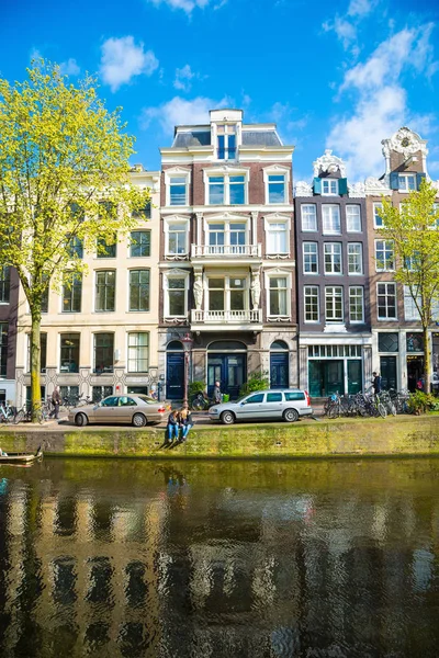 네덜란드 암스테르담 2017년 19일 네덜란드 암스테르담의 아름다운 건축물 — 스톡 사진