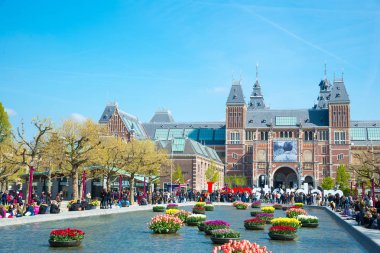 Amsterdam, Hollanda - 20 Nisan 2017: Rijksmuseum Hollanda'nın Amsterdam, görünüm