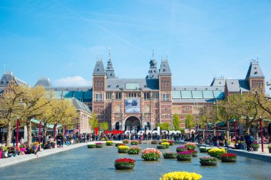 Amsterdam, Hollanda - 20 Nisan 2017: Rijksmuseum Hollanda'nın Amsterdam, görünüm