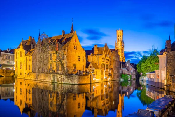 Μπριζ Βέλγιο Απριλίου 2017 Night Shot Ιστορικά Μεσαιωνικά Κτήρια Κατά — Φωτογραφία Αρχείου