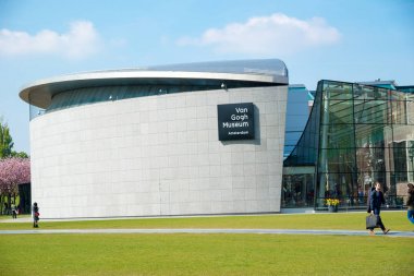 Amsterdam, Hollanda - 20 Nisan 2017: Van Gogh Müzesi bina tasarımı Amsterdam, Hollanda'architectured ile üstün
