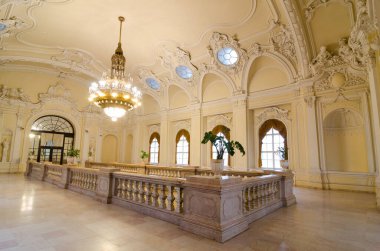 BUDAPEST, HUNGARY - 23 Şubat 2016: Budapeşte, Macaristan 'daki Vajdahunyad şatosunun içi. Salonlardan birinde Tarım Müzesi 'nin bir sergisi var..