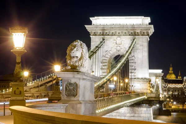 Budapest Węgry Luty 2016 Piękna Noc Budapeszt Most Łańcuchowy Przez — Zdjęcie stockowe
