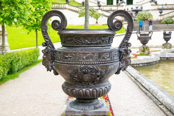 Ettal Germany June 2016 Metalic Vase Beautiful Ornaments Linderhof Palace — Stock Photo, Image