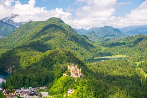 Prachtig Uitzicht Het Wereldberoemde Kasteel Hohenschwangau Het 19E Eeuwse Historische — Stockfoto