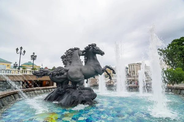 Moscow Russia July 2015 Fountain Four Seasons Manezh Square Moscow — Stock Photo, Image