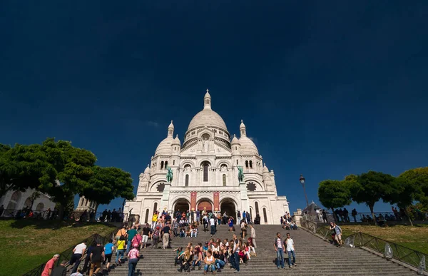 Paris Sept 2014 Tourists Basilica Sacred Heart Paris Sacre Coeur — Stock Photo, Image
