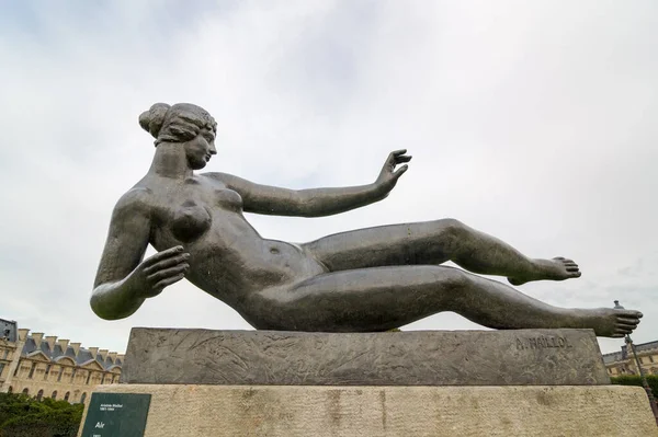 Париж Сентября 2014 Бронзовая Скульптура Обнаженной Женщины Воздух Известного Французского — стоковое фото