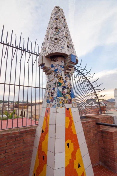 Barcelona Spanien September 2014 Design Taket Palace Guell Gaudi Skorsten — Stockfoto