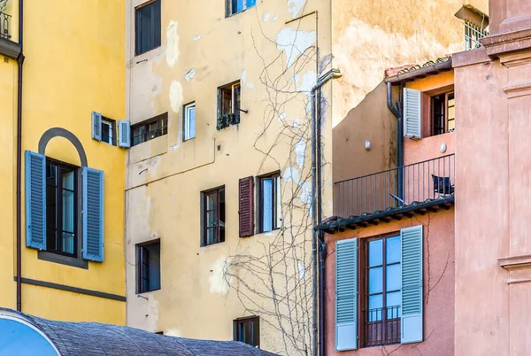 Misc Ventanas Viejas Nuevas Las Paredes Color Rosa Amarillo —  Fotos de Stock