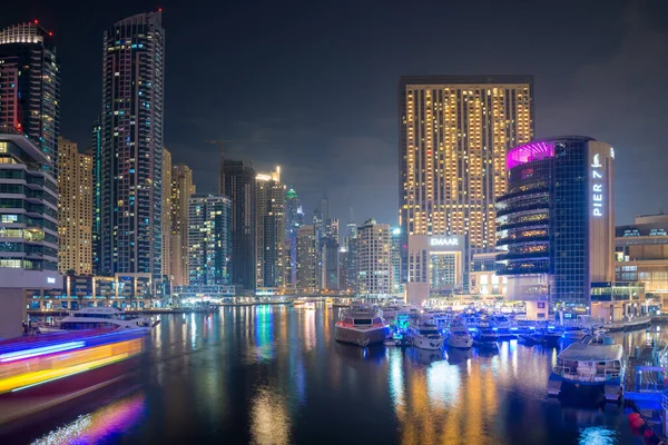 Dubai Förenade Arabemiraten November Dubai Marina Natten Det Konstgjord Kanal — Stockfoto