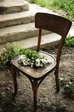 çiçekler rustik ahşap sandalye