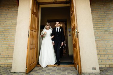 muhteşem gelin ve zarif damat