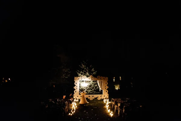 Φως των κεριών στο γυαλί λυχνοστατών — Φωτογραφία Αρχείου